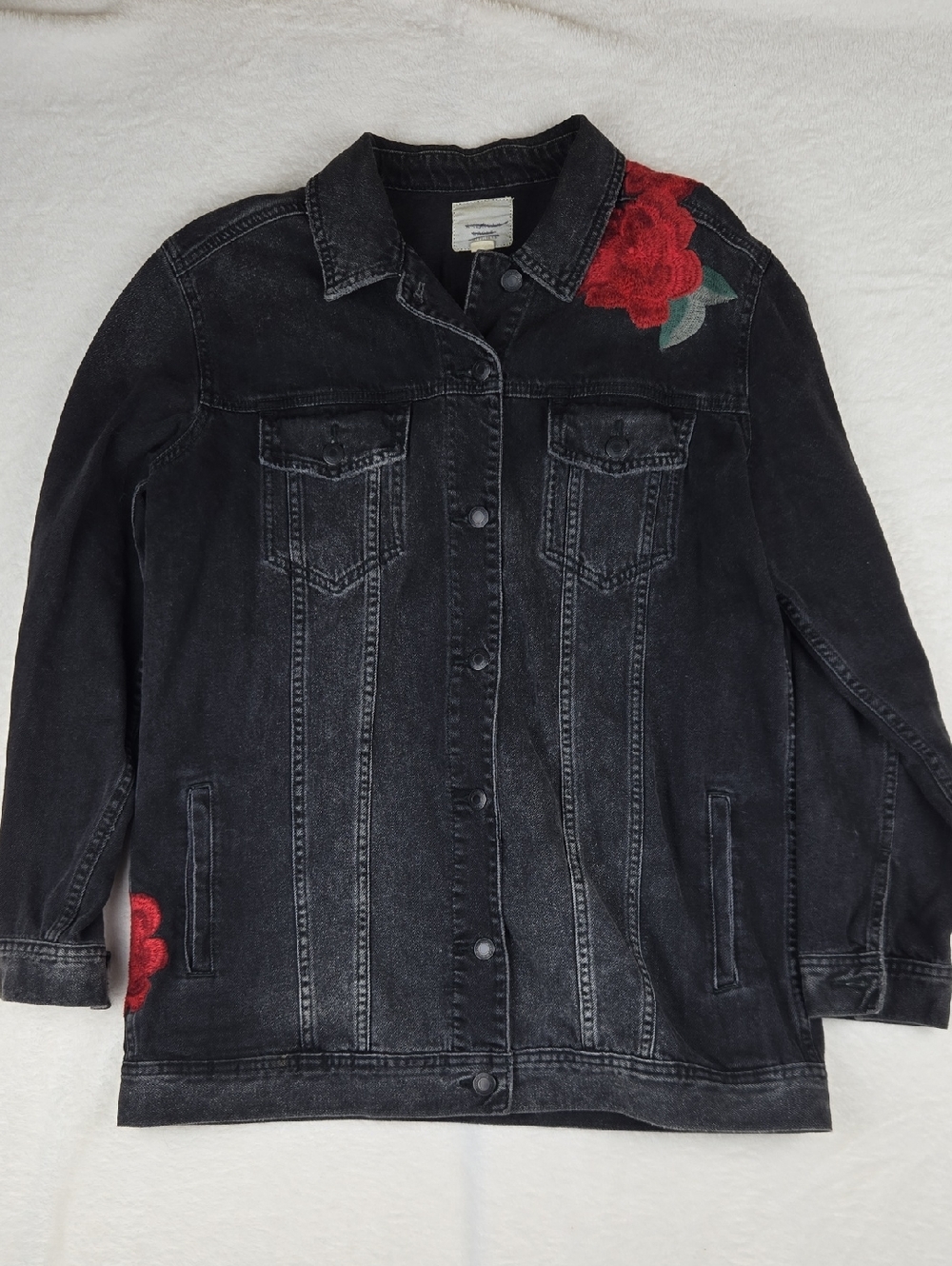 American Eagle Rose Embroidered Long Denim Black Jean Jacket Size Large